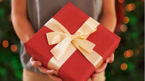 圣诞节快到了你送我礼物了吗,圣诞节快到了你会送我礼物吗