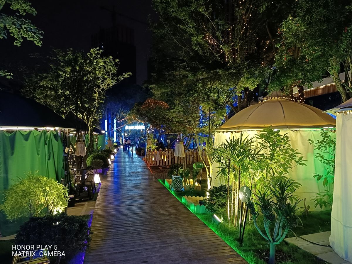 荣耀play5支持40w快充吗,荣耀play5体验