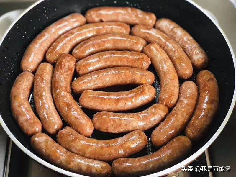 奶奶秘方腌香肠的做法,奶奶亲手制作的香肠