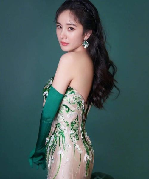 羡慕别人穿旗袍的句子,羡慕别人穿漂亮的衣服