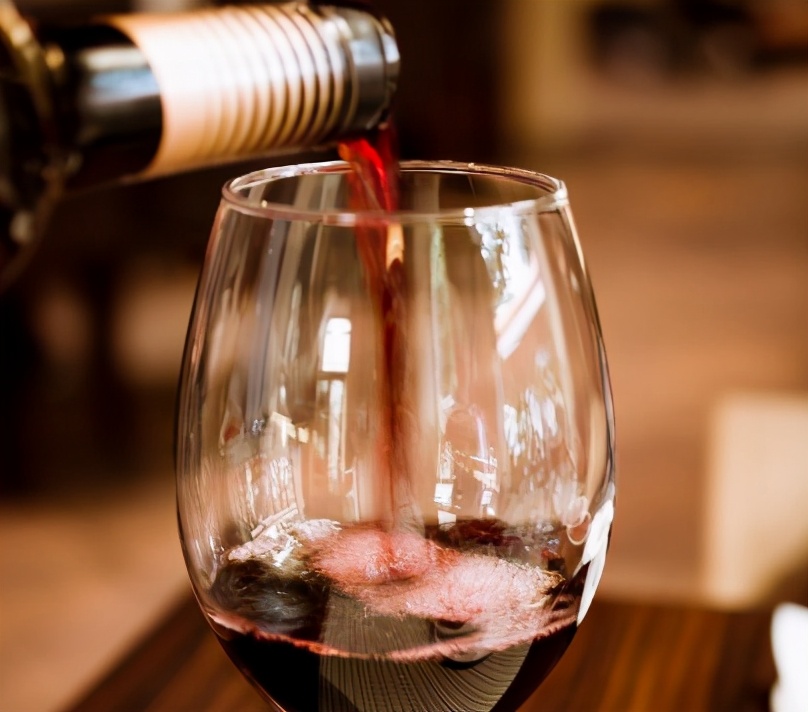 选红酒最重要看什么指标,选红酒的标准是什么