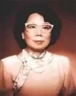 香港豪门最惨原配！生前帮贫穷小子成首富，死后还要被他利用？