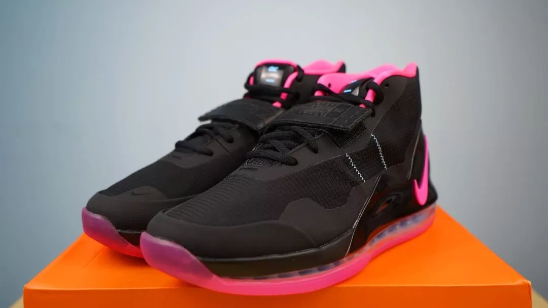 WEN开箱|你多久没在篮球鞋上看到MAX气垫了?内线球员就选它!