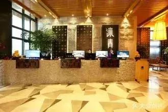 成都春节近郊温泉旅游攻略,成都卡拉卡拉漫温泉多少钱耍一天