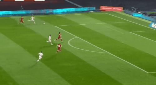 3-3世界杯8强黑马爆冷：中超金靴破门难救主，鱼腩队意外绝平