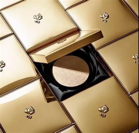 阿玛尼和兰蔻菁纯杨树林气垫,阿玛尼兰蔻菁纯气垫测评