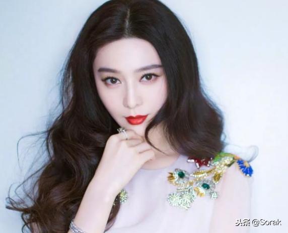 如何拥有精致好看的五官,为什么五官不完美的人却很好看