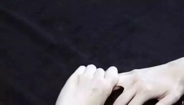 颈椎炎如何按摩,每天5分钟缓解颈椎病