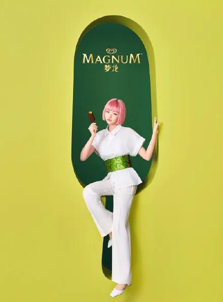 虚拟偶像洛天依和初音未来谁更火,淘宝在哪给初音未来打call