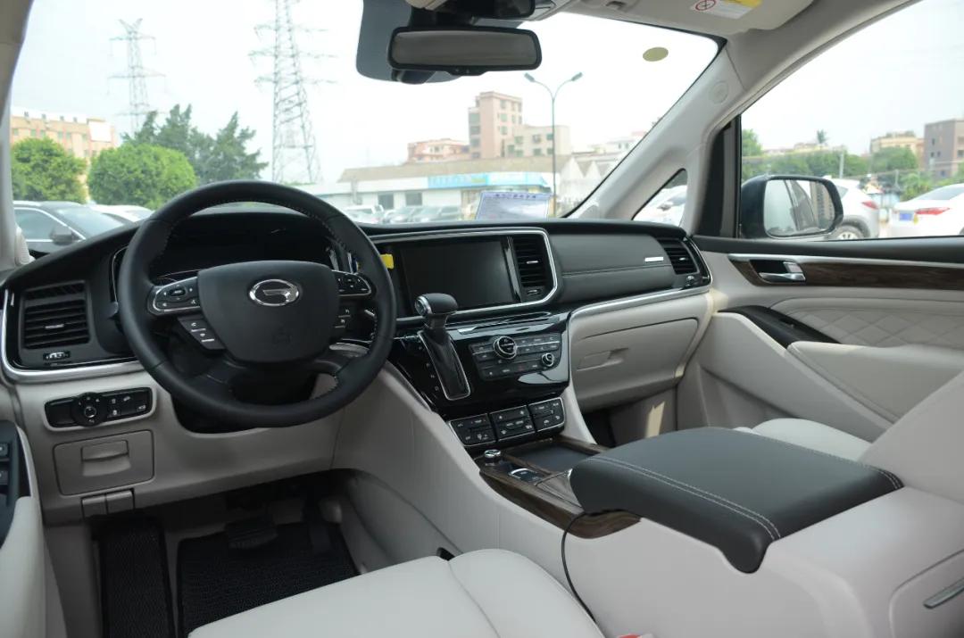 传祺m8mpv家用车型推荐,传祺m8宗师版车主真实吐槽