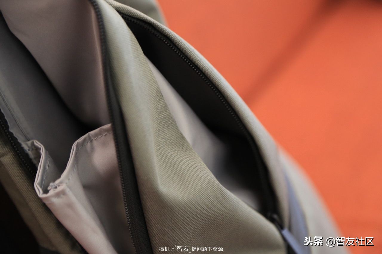 一加双肩包explorer测评,一加explorer双肩包评测