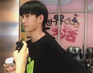 素人帅哥闪照合集,素人帅哥集锦