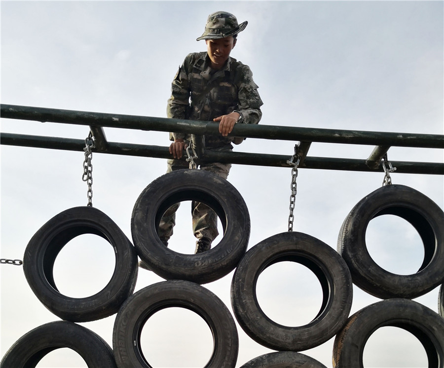 从替补队员到种子选手，*击狙**女兵完美演绎一鸣惊人