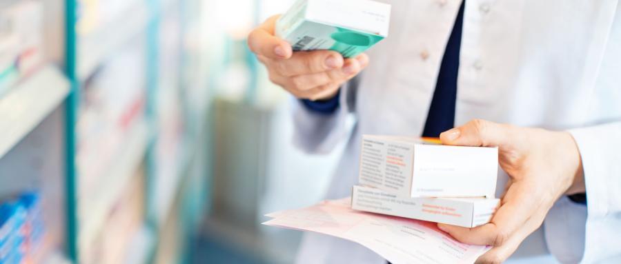 更换生产原材料没变更注册，被罚114万？|摩方