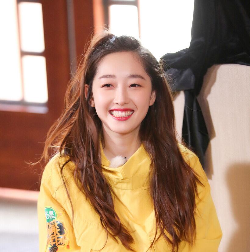 除了蒋梦婕，吴昕在闲鱼卖的产品价格很实惠，但同样遭到网友吐槽