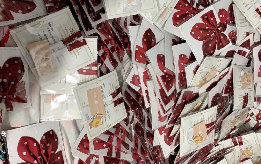 后浪新消费：从100炒到500，JK女孩正把穿过的裙子翻5倍卖出