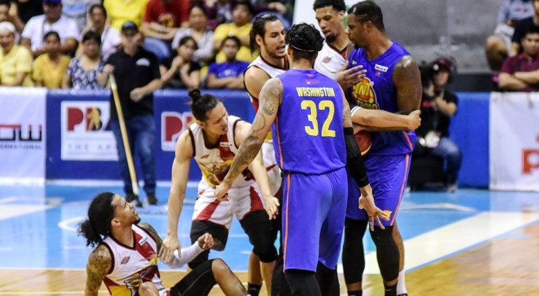 41分12板8助！虐菜小王子闪亮菲律宾决赛，重回火箭进入倒计时？