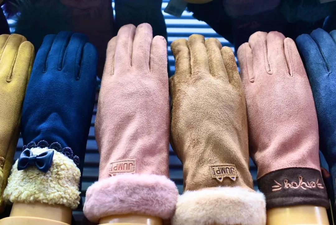 乌鲁木齐购物帽子,逛乌市