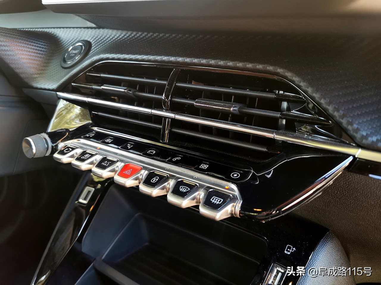 奶帅的面孔，裸眼3D的内容，一身名牌的e2008缺点究竟在哪