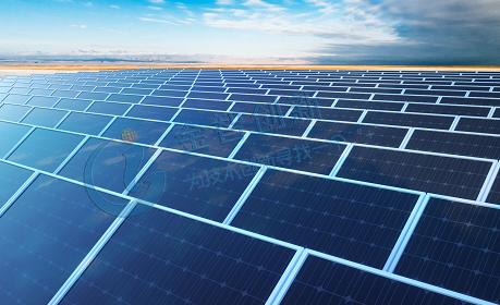 光伏产业严重依赖补贴政策，改善产业结构和促进产业结合成突破口