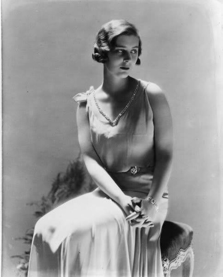 绝色王妃玛丽娜:结婚时让女王当花童,女儿却跟菲利普纠缠近20年