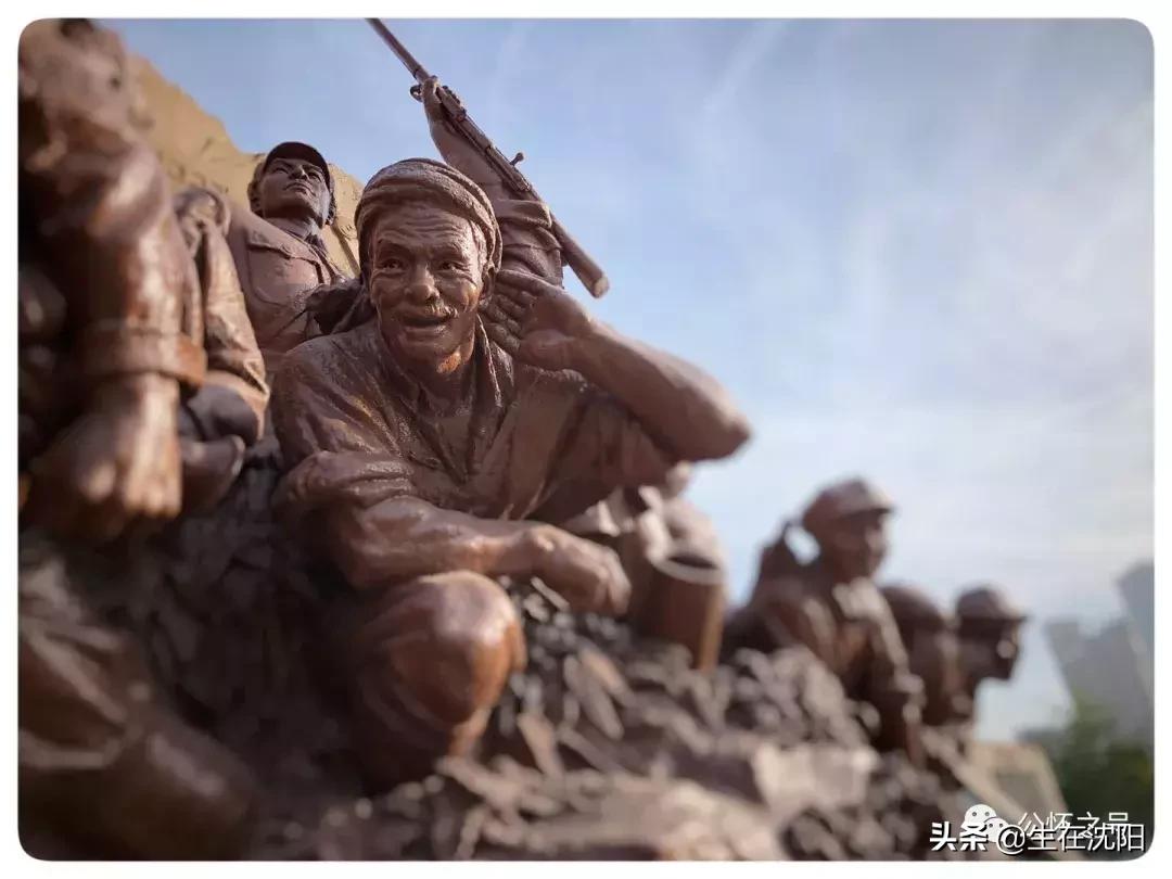 沈阳中山广场雕塑是谁建的,沈阳中山广场周围建筑群