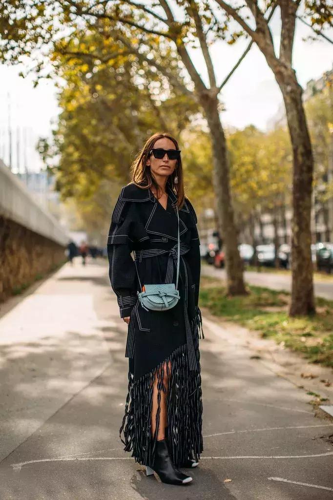 买包都是女人难逃的“宿命”