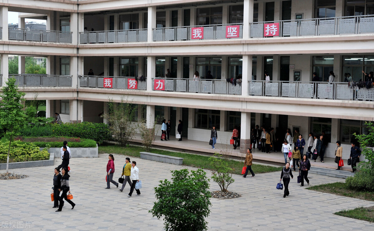 2020年湛江市各高中录取分数线,2019湛江市各高中录取分数线