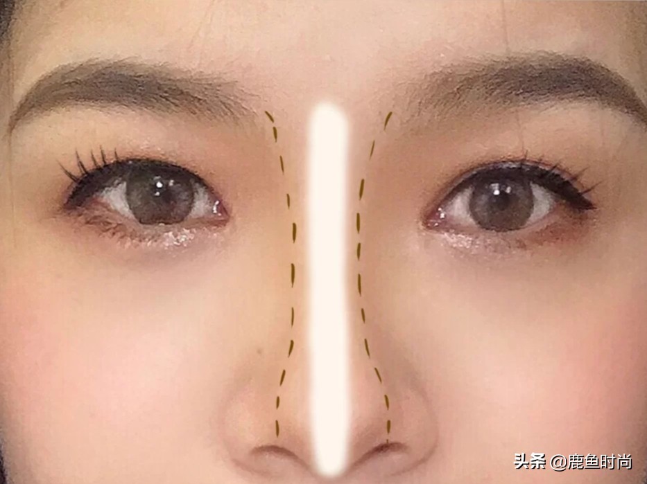 如何把鼻子变成高鼻梁修容,鼻子如何修容高挺