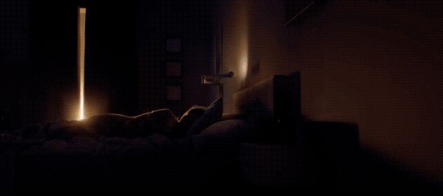 戴森落地灯黑金和白色的区别,戴森落地灯值得购买吗