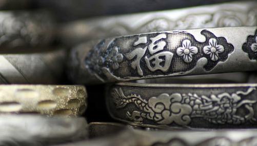 银首饰怎么保管不发黑,足银首饰发黑怎么回事