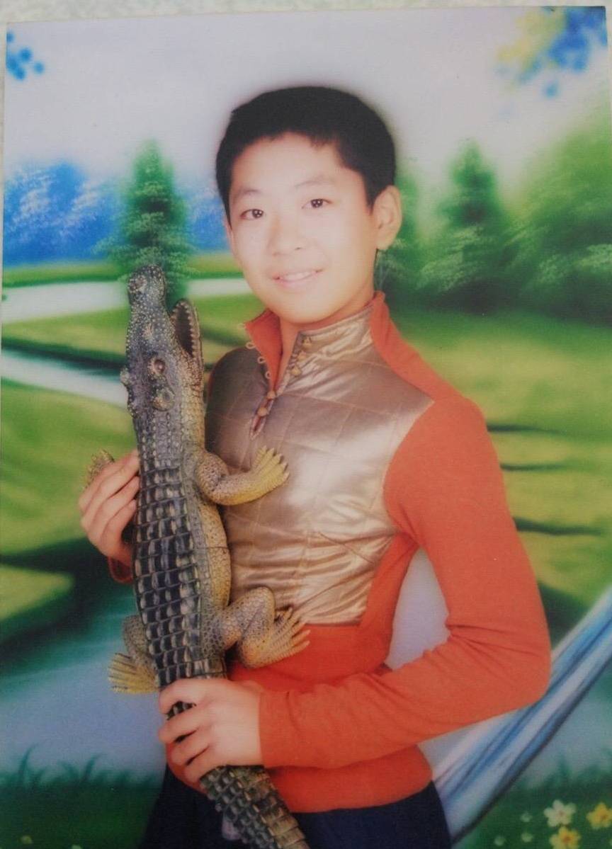 胡子一刮人设崩塌是什么梗,满脸大胡子修睿