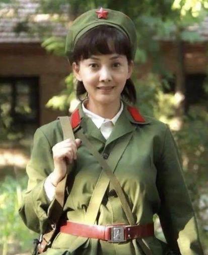 牛莉为什么嫁给丁克,牛莉最新状态