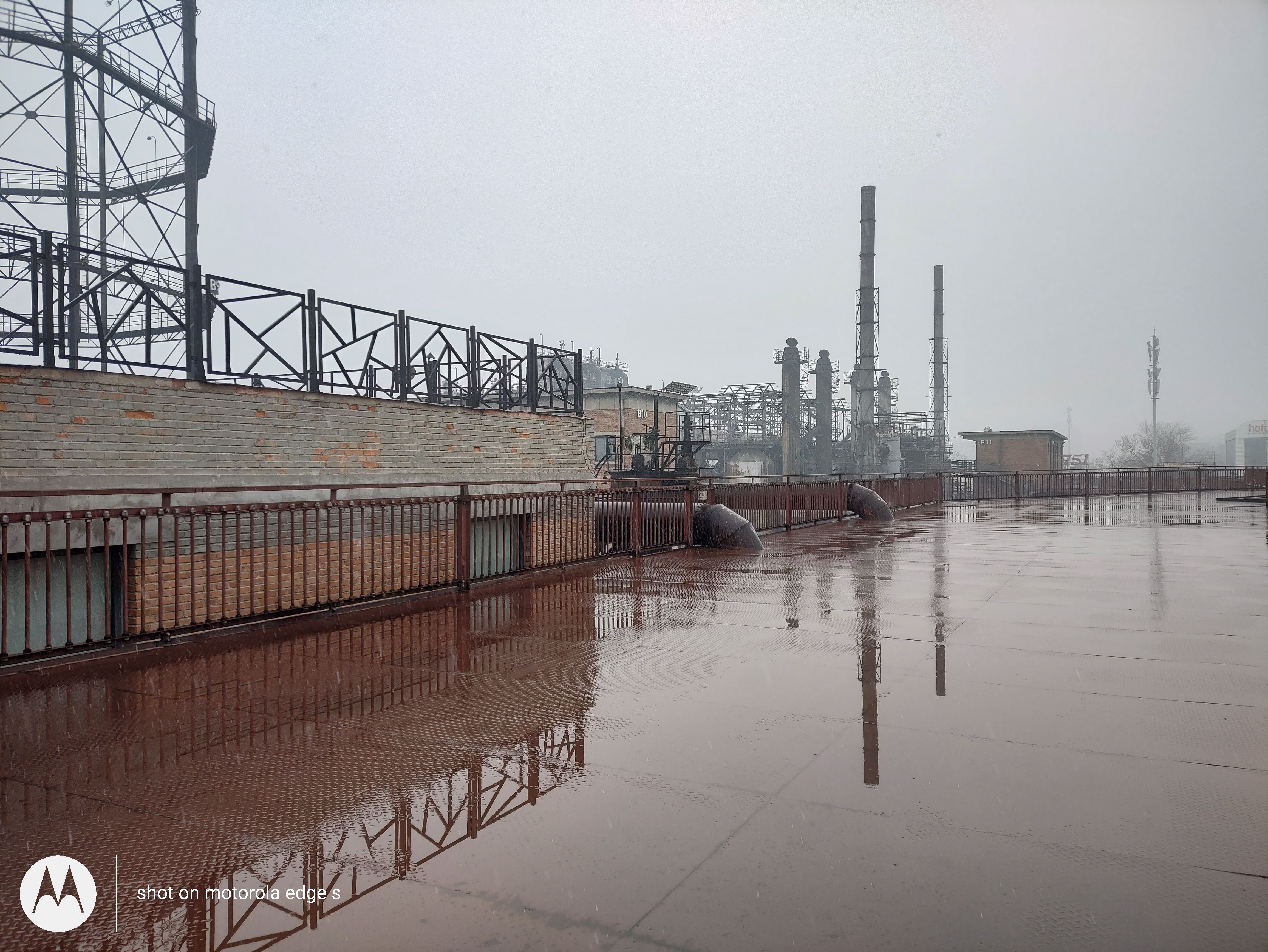 motorolaedges体验首发骁龙870,motorolaedges30值得买吗