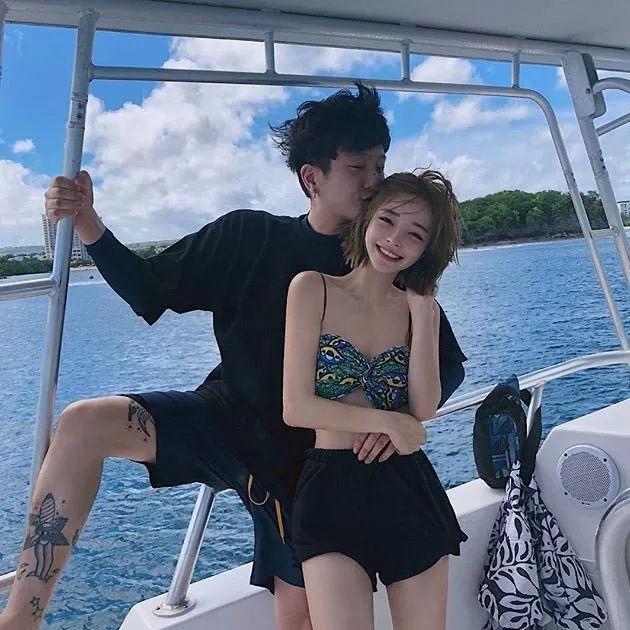 姜泰莉运动款,姜泰莉鞋子