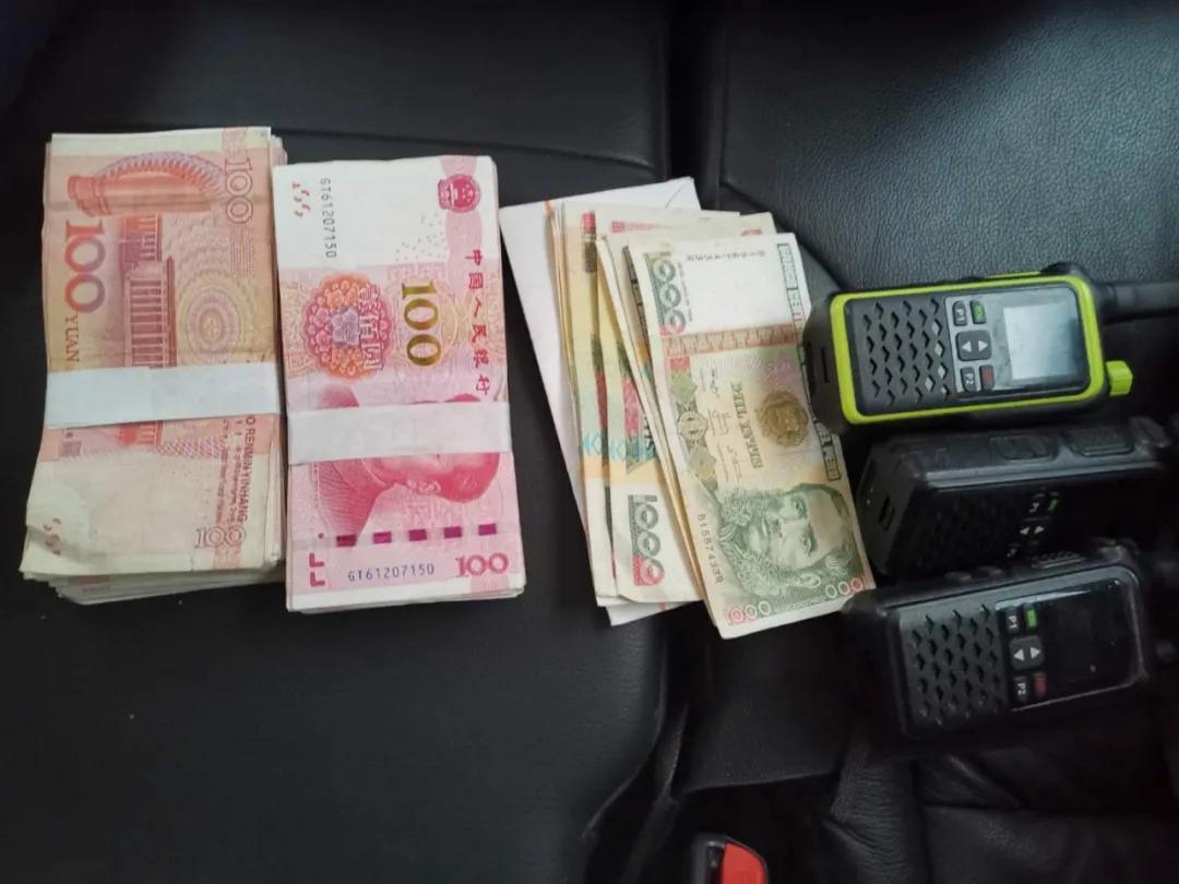 兑换美元赚取汇率差价,兑换外汇炒股