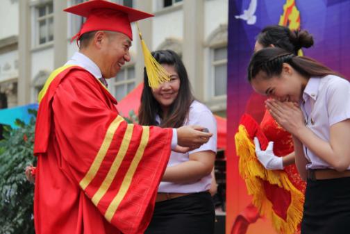 泰国留学的优势及缺点,泰国留学优点和缺点
