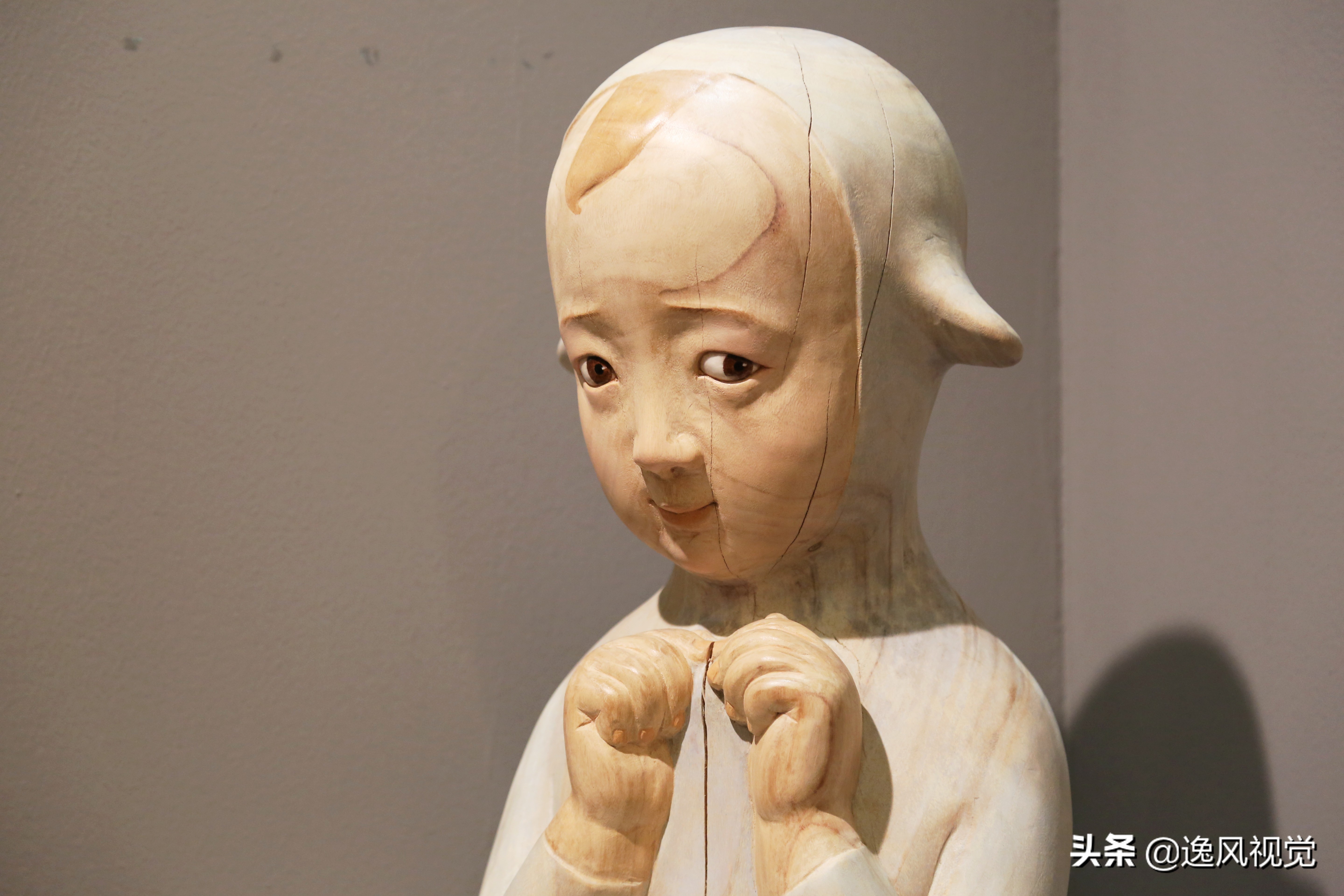 活动摄影24-70拍摄技巧,看展人物摄影拍摄技巧