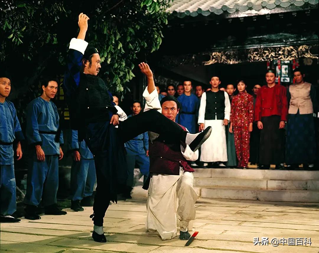 回顾香港经典电影,十部经典香港系列电影