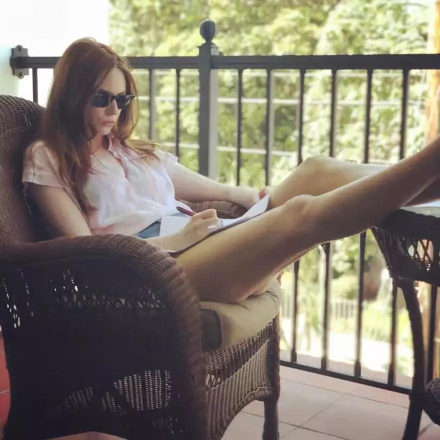 复联四寡姐和鹰眼,复联4寡姐惊艳全场