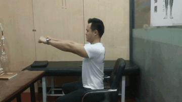 斜方肌正确的拉伸方法,拉伸斜方肌最简单方法