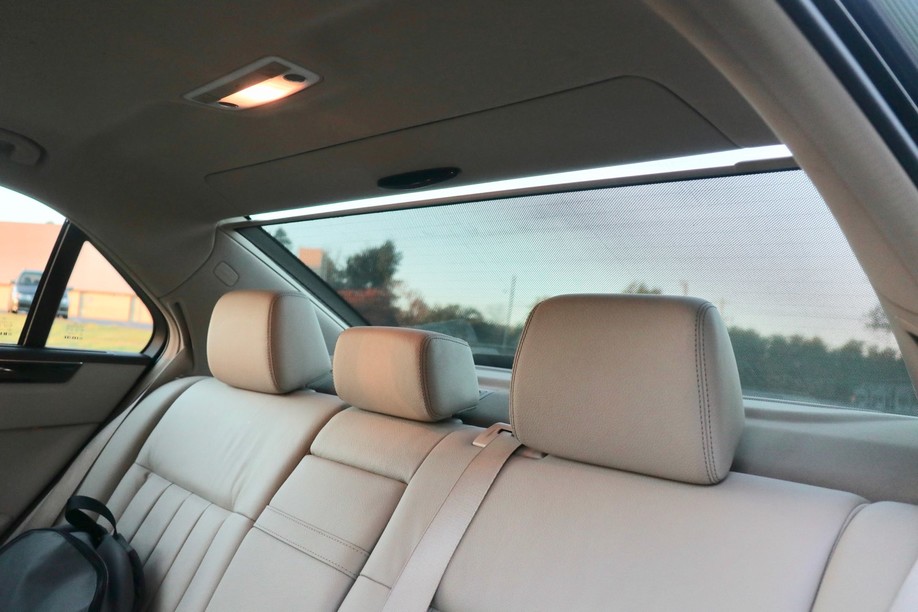 奔驰e550运动版,e550奔驰新款