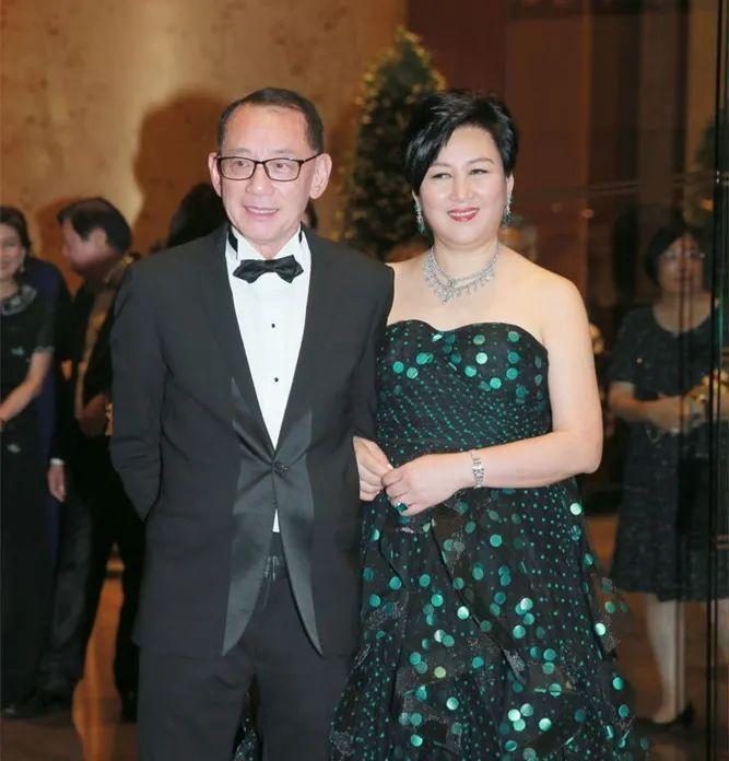 杨受成英皇发家史,杨受成和赌王