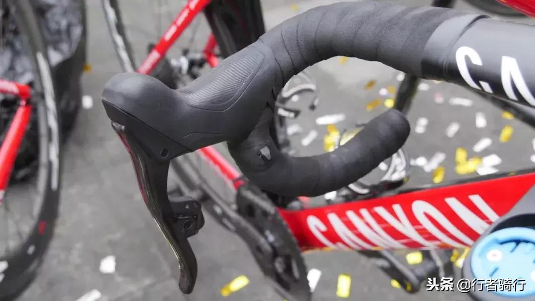 萨甘有没有拿过环法单站冠军,环法11赛段萨甘撞范阿尔特视频