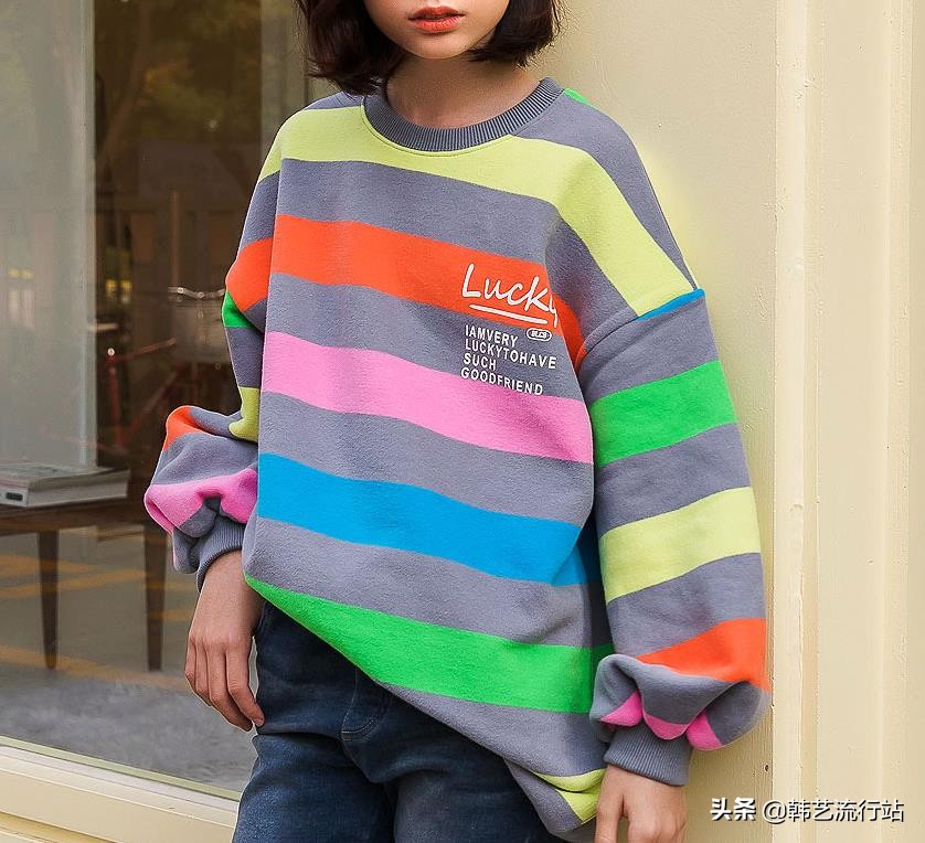 女童韩系风加绒连帽卫衣,2019秋女童流行卫衣