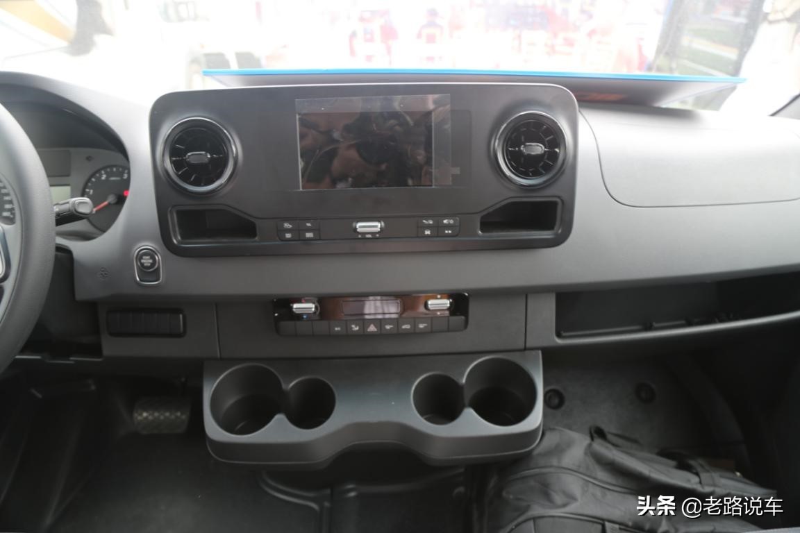 奔驰凌特新车多少钱,福建奔驰凌特最新版车型