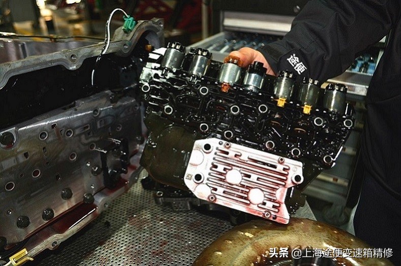 变速箱自动修复顿挫改善剂测评,君威修复变速箱