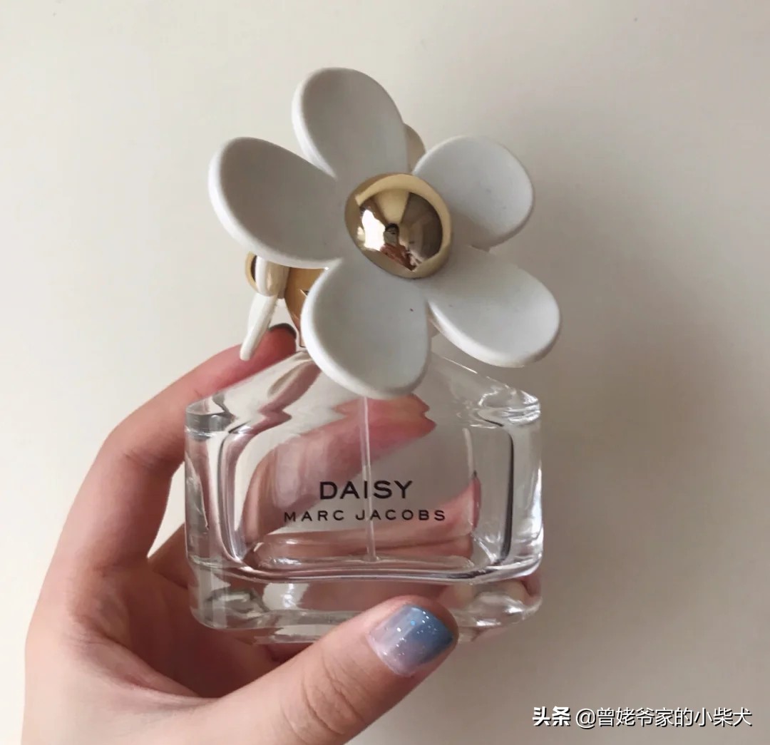 适合女生的撩人香水,香水女生入门教程