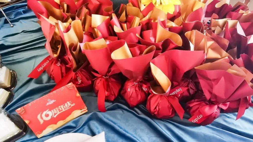 西安华山国际酒店是哪年建成,华山国际酒店建成时间