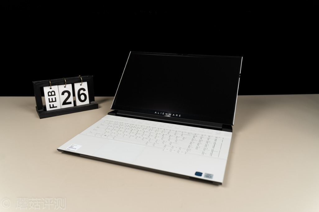 2020款外星人m17r2测评,外星人2020版m17和m15区别